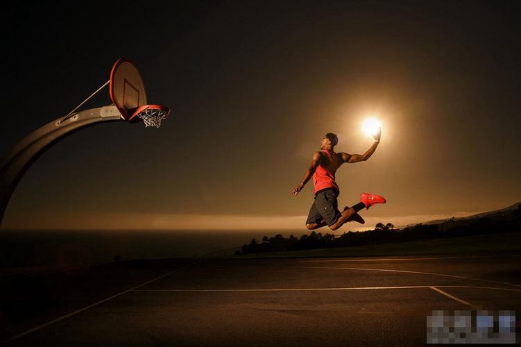 海斯-戴维斯:我可以帮助太阳 最重要的是要带着自信去打球