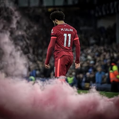 墨菲:萨拉赫投入防守不足已成麻烦,利物浦的右后卫遇到不少困难