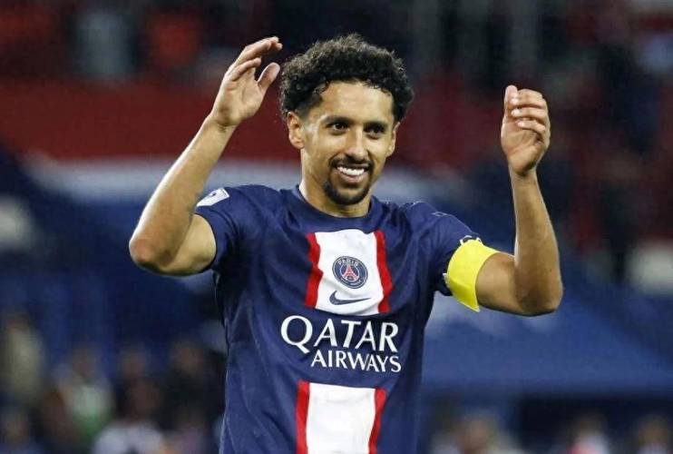 队报：马尔基尼奥斯对巴黎后防很重要 球员希望为巴西赢世界杯