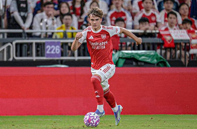 15岁道曼出战71分钟5成功过人，同期场上其他球员最多仅2次