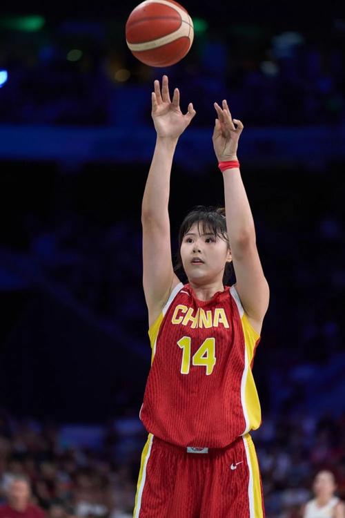 李月汝将参赛！Unrivaled女篮联赛发布新赛季各队球衣！