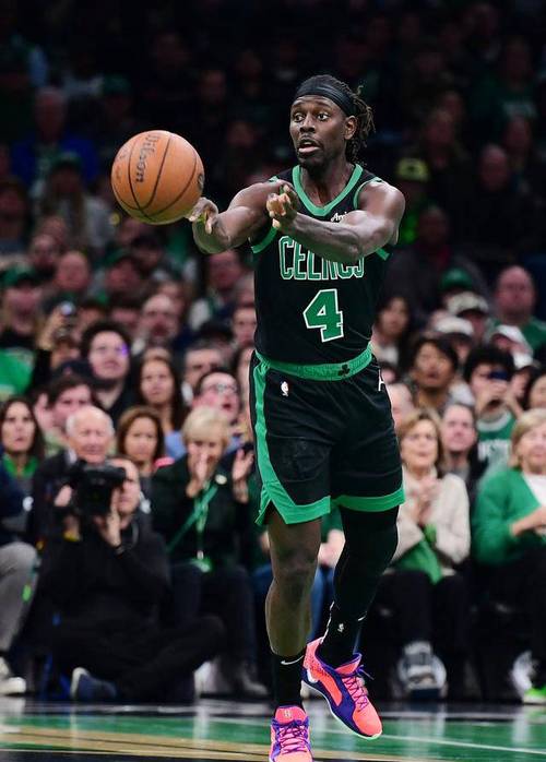 不在线!莫兰特本赛季三分命中率低至14.0% 近3场累计17投仅1中