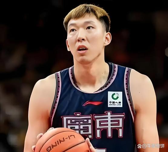 统治篮下助四川小组赛全胜！周琦：淘汰赛不容有失