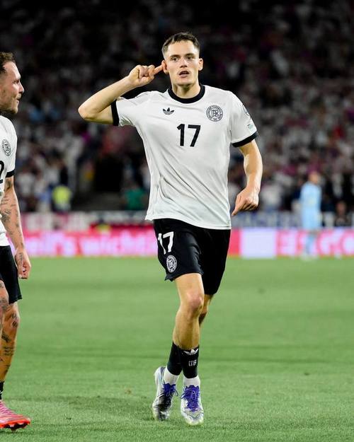 助攻双响！维尔茨社媒晒照庆祝：2026年世界杯