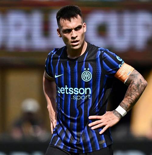 意天空：国米明天恢复训练备战德比，劳塔罗已提前返回米兰