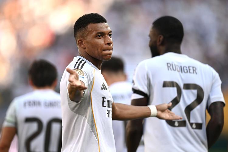 贡献22球！马卡：姆巴佩否认皇马依赖自己，但他进球数占皇马55%