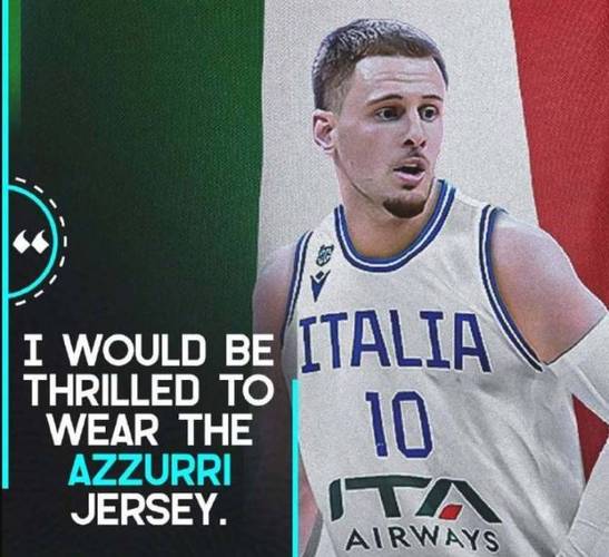 能投能传！迪文岑佐半场3记三分拿到11分5助攻